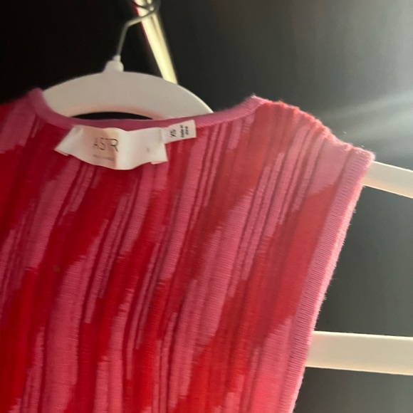 Astr top - Picture 3 of 3